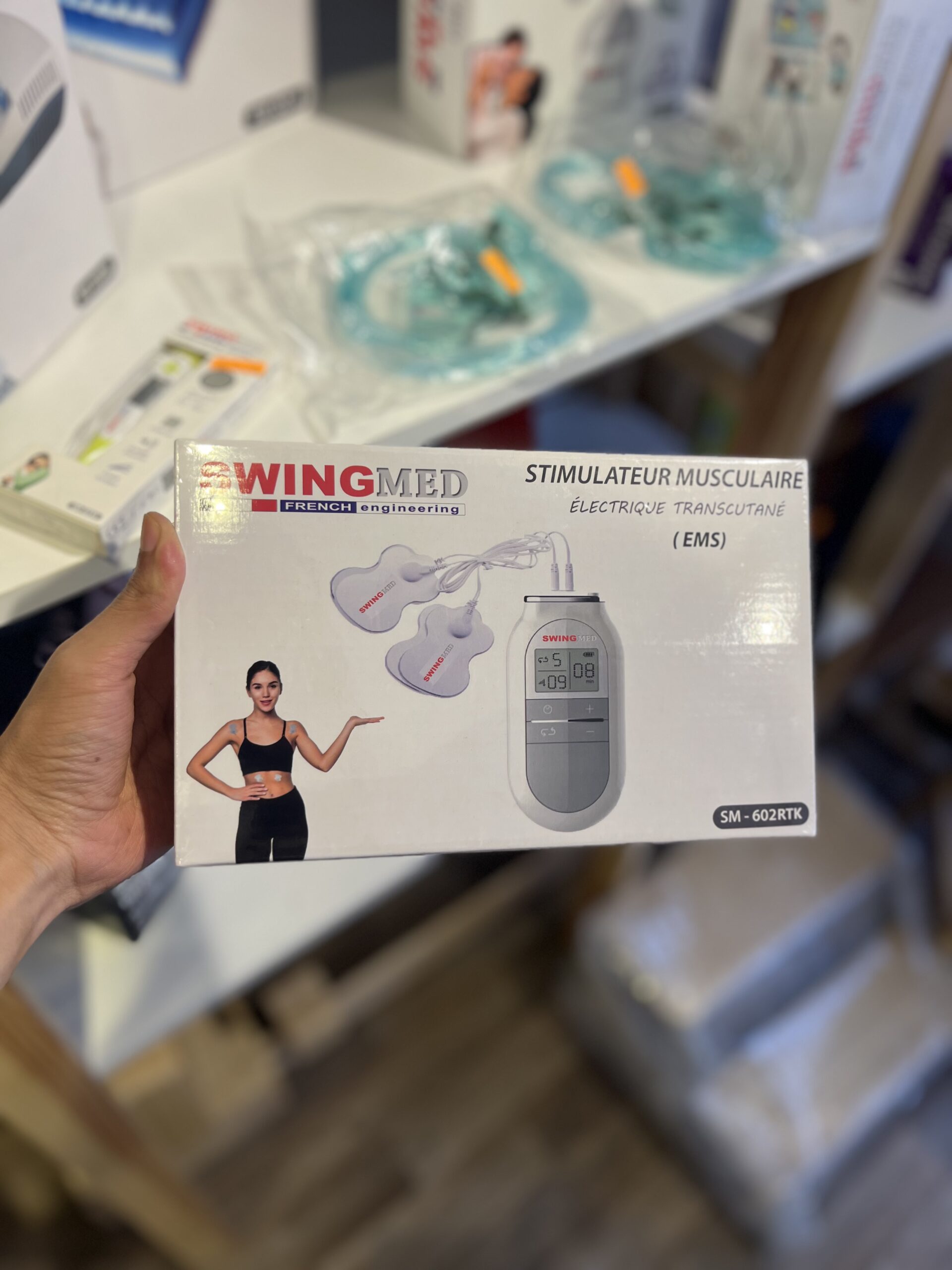 STIMULATEUR MUSCULAIRE ÉLECTRIQUE TRANSCUTANÉ (EMS)