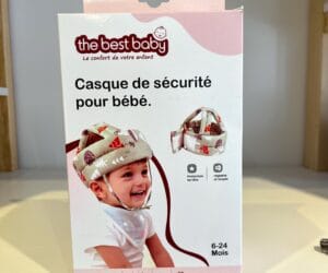 CASQUE DE SÉCURITÉ POUR BÉBÉ.